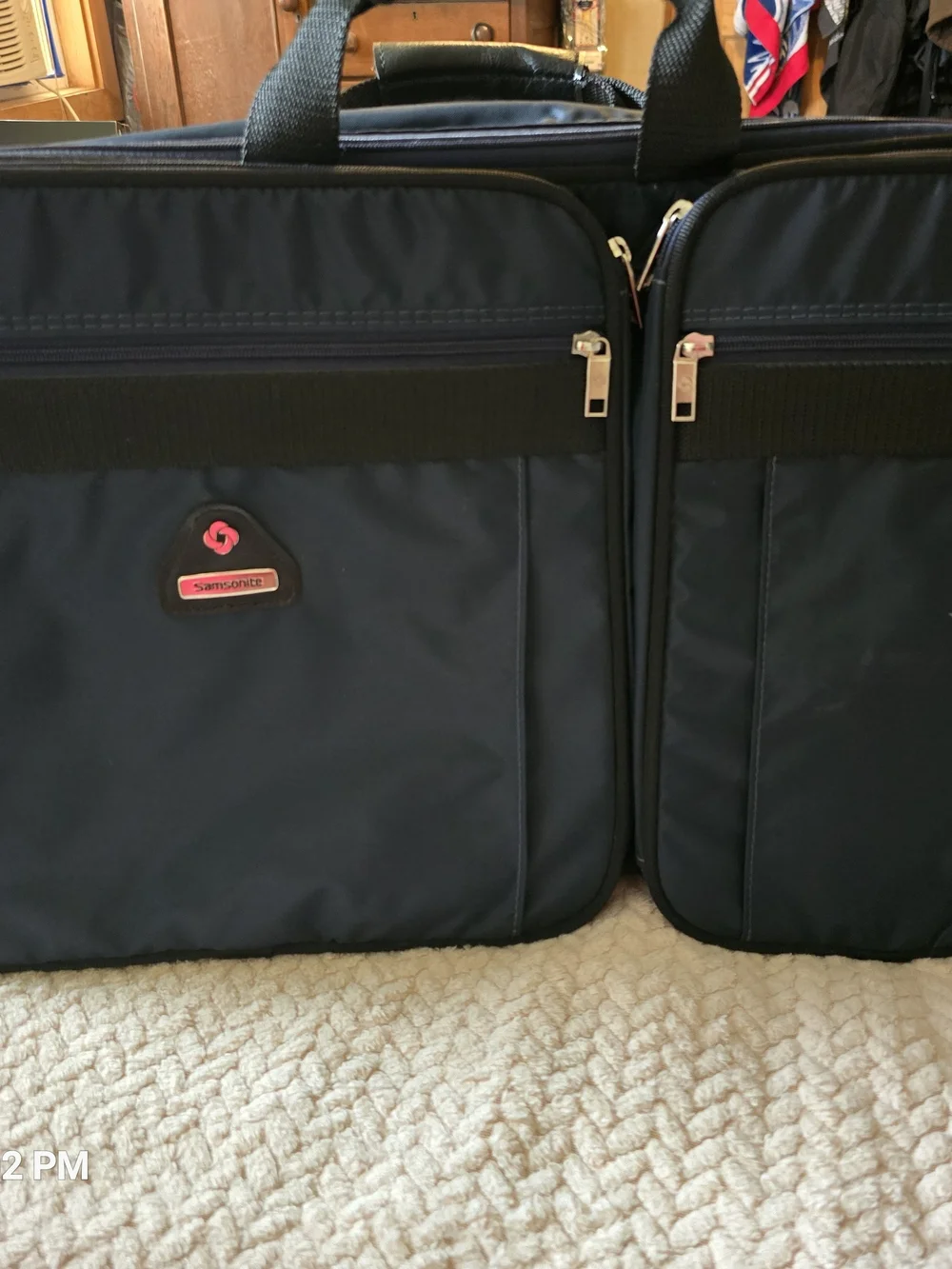 Classic, ultra-durable vntg Dark Navy Laptop Briefcase with Dual Front Pockets